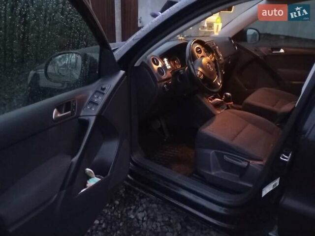 Чорний Фольксваген Тігуан, об'ємом двигуна 1.98 л та пробігом 248 тис. км за 12500 $, фото 15 на Automoto.ua