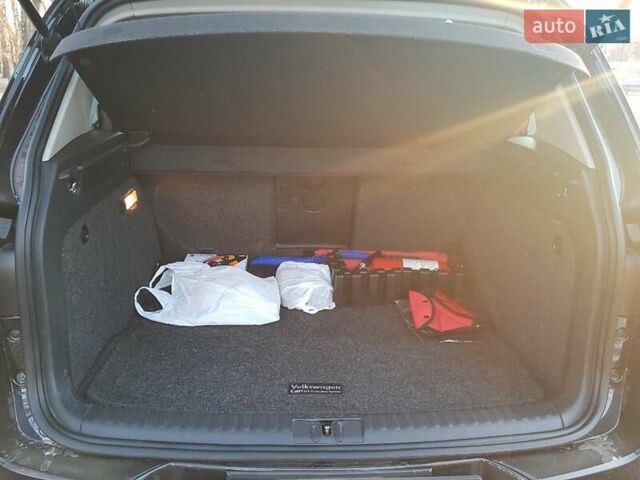 Чорний Фольксваген Тігуан, об'ємом двигуна 1.98 л та пробігом 128 тис. км за 14500 $, фото 11 на Automoto.ua