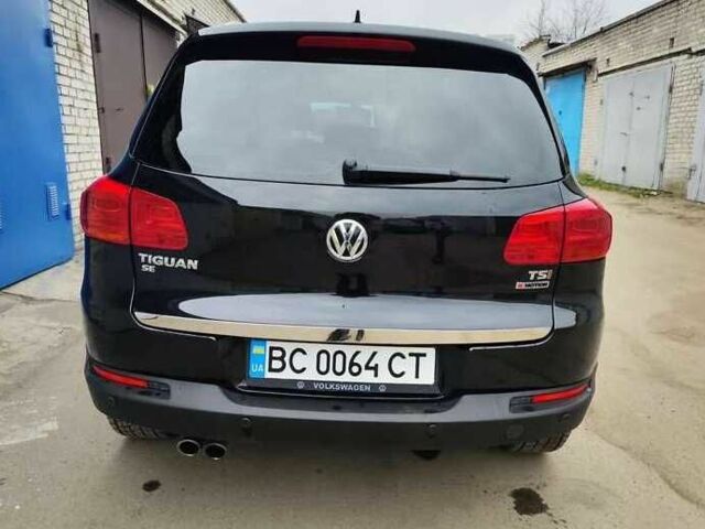 Черный Фольксваген Тигуан, объемом двигателя 2 л и пробегом 122 тыс. км за 9000 $, фото 5 на Automoto.ua