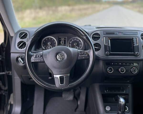 Черный Фольксваген Тигуан, объемом двигателя 1.98 л и пробегом 221 тыс. км за 11990 $, фото 12 на Automoto.ua