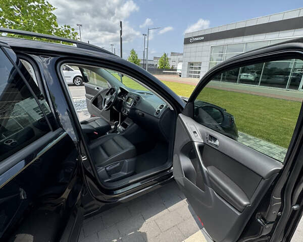 Черный Фольксваген Тигуан, объемом двигателя 1.98 л и пробегом 138 тыс. км за 16999 $, фото 16 на Automoto.ua