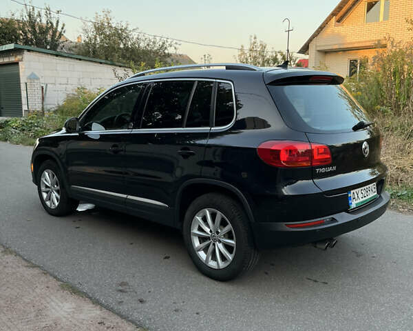 Черный Фольксваген Тигуан, объемом двигателя 1.98 л и пробегом 73 тыс. км за 16000 $, фото 5 на Automoto.ua
