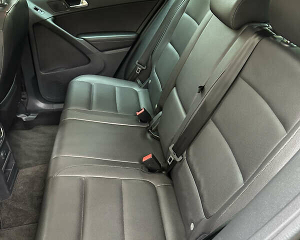 Черный Фольксваген Тигуан, объемом двигателя 1.98 л и пробегом 163 тыс. км за 14550 $, фото 22 на Automoto.ua