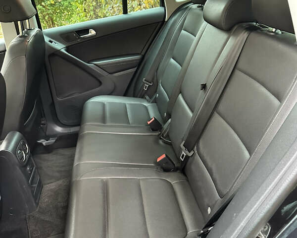 Черный Фольксваген Тигуан, объемом двигателя 1.98 л и пробегом 163 тыс. км за 14550 $, фото 21 на Automoto.ua