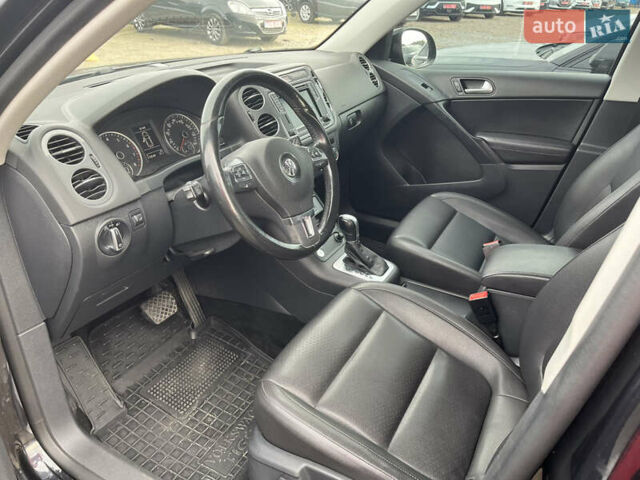 Черный Фольксваген Тигуан, объемом двигателя 2 л и пробегом 174 тыс. км за 13450 $, фото 4 на Automoto.ua