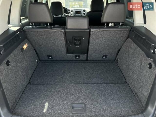 Черный Фольксваген Тигуан, объемом двигателя 1.98 л и пробегом 152 тыс. км за 13800 $, фото 16 на Automoto.ua