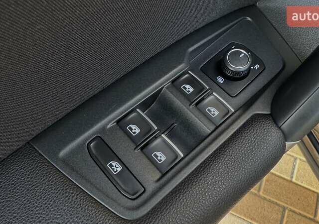 Черный Фольксваген Тигуан, объемом двигателя 1.98 л и пробегом 112 тыс. км за 24800 $, фото 28 на Automoto.ua