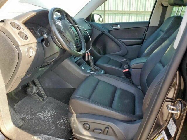 Чорний Фольксваген Тігуан, об'ємом двигуна 0 л та пробігом 83 тис. км за 1500 $, фото 6 на Automoto.ua