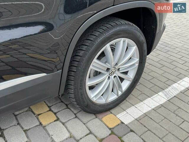 Черный Фольксваген Тигуан, объемом двигателя 1.98 л и пробегом 157 тыс. км за 13599 $, фото 64 на Automoto.ua