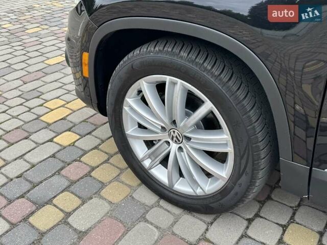 Черный Фольксваген Тигуан, объемом двигателя 1.98 л и пробегом 157 тыс. км за 13599 $, фото 63 на Automoto.ua