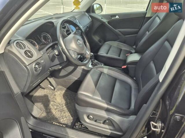Чорний Фольксваген Тігуан, об'ємом двигуна 1.98 л та пробігом 190 тис. км за 13400 $, фото 14 на Automoto.ua