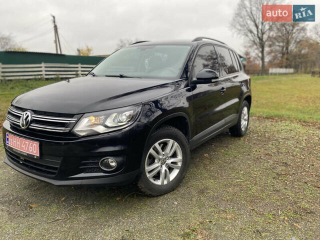 Чорний Фольксваген Тігуан, об'ємом двигуна 1.98 л та пробігом 124 тис. км за 13600 $, фото 7 на Automoto.ua