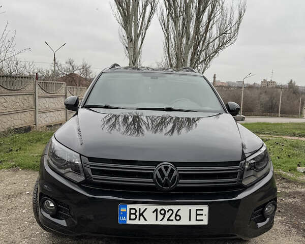 Черный Фольксваген Тигуан, объемом двигателя 2 л и пробегом 148 тыс. км за 13500 $, фото 9 на Automoto.ua