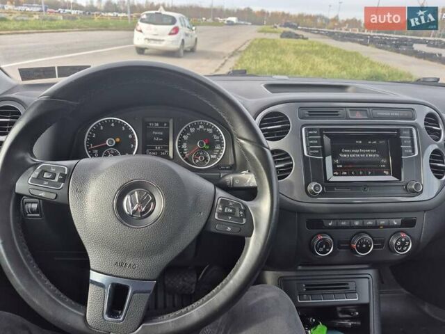 Чорний Фольксваген Тігуан, об'ємом двигуна 2 л та пробігом 135 тис. км за 13850 $, фото 8 на Automoto.ua