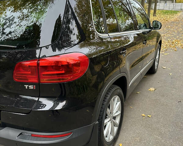 Черный Фольксваген Тигуан, объемом двигателя 1.98 л и пробегом 163 тыс. км за 14550 $, фото 12 на Automoto.ua