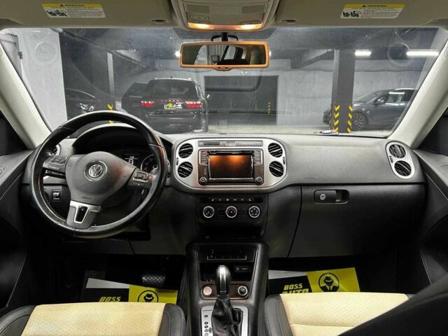 Чорний Фольксваген Тігуан, об'ємом двигуна 2 л та пробігом 133 тис. км за 14400 $, фото 8 на Automoto.ua