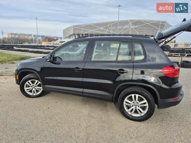 Чорний Фольксваген Тігуан, об'ємом двигуна 2 л та пробігом 135 тис. км за 13850 $, фото 19 на Automoto.ua