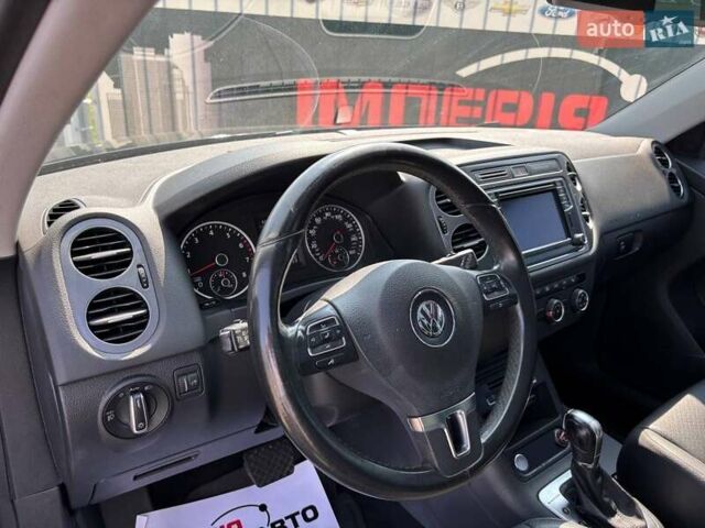 Чорний Фольксваген Тігуан, об'ємом двигуна 1.98 л та пробігом 180 тис. км за 14500 $, фото 3 на Automoto.ua