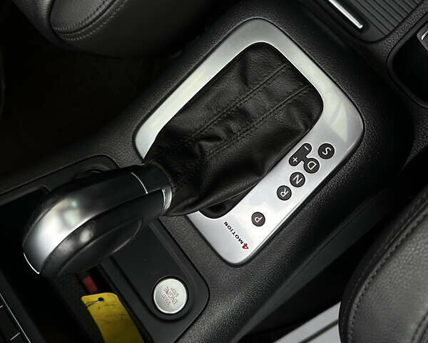 Чорний Фольксваген Тігуан, об'ємом двигуна 1.98 л та пробігом 160 тис. км за 13950 $, фото 81 на Automoto.ua