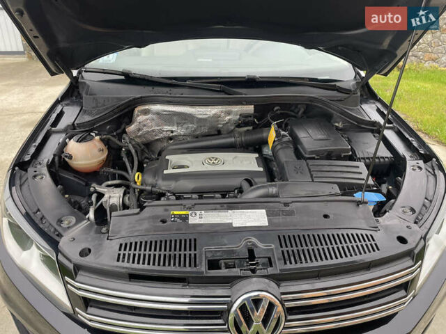 Черный Фольксваген Тигуан, объемом двигателя 2 л и пробегом 166 тыс. км за 13990 $, фото 35 на Automoto.ua