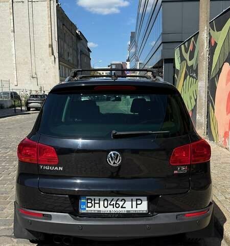 Чорний Фольксваген Тігуан, об'ємом двигуна 1.98 л та пробігом 119 тис. км за 14500 $, фото 4 на Automoto.ua