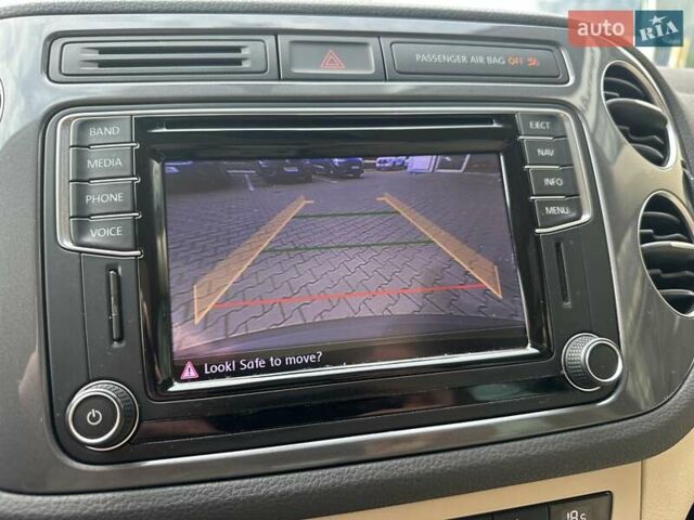 Чорний Фольксваген Тігуан, об'ємом двигуна 1.98 л та пробігом 155 тис. км за 14999 $, фото 31 на Automoto.ua