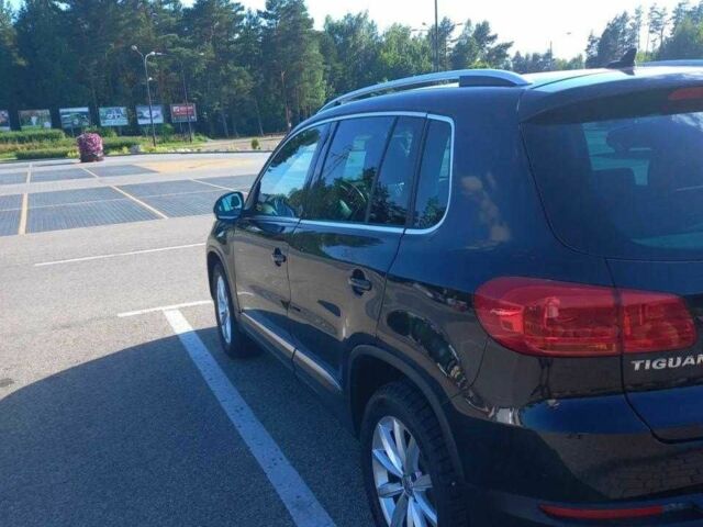 Черный Фольксваген Тигуан, объемом двигателя 2 л и пробегом 70 тыс. км за 9000 $, фото 2 на Automoto.ua