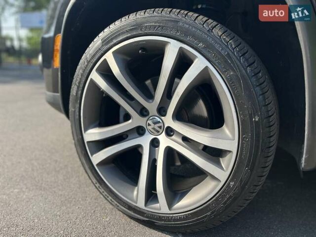 Черный Фольксваген Тигуан, объемом двигателя 1.98 л и пробегом 140 тыс. км за 15500 $, фото 12 на Automoto.ua