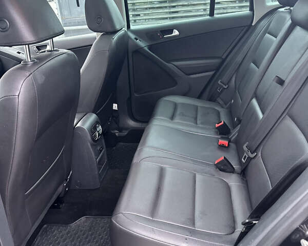 Черный Фольксваген Тигуан, объемом двигателя 1.98 л и пробегом 164 тыс. км за 12999 $, фото 22 на Automoto.ua