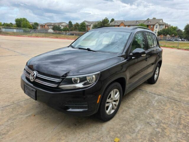 Черный Фольксваген Тигуан, объемом двигателя 2 л и пробегом 79 тыс. км за 7000 $, фото 2 на Automoto.ua
