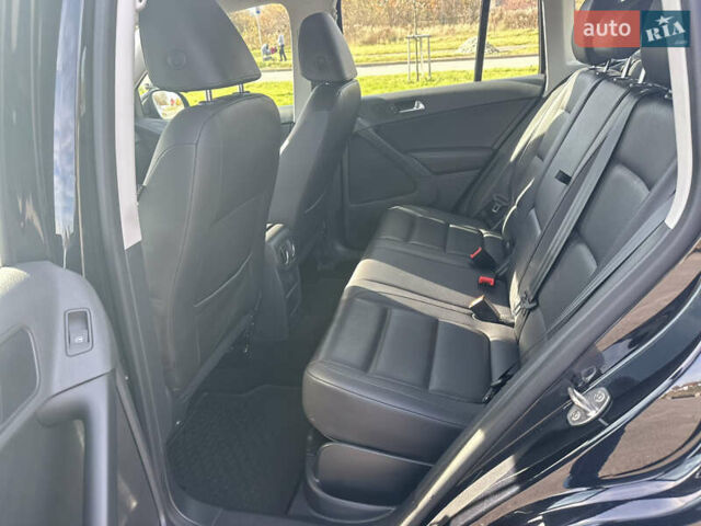 Чорний Фольксваген Тігуан, об'ємом двигуна 2 л та пробігом 117 тис. км за 13850 $, фото 16 на Automoto.ua