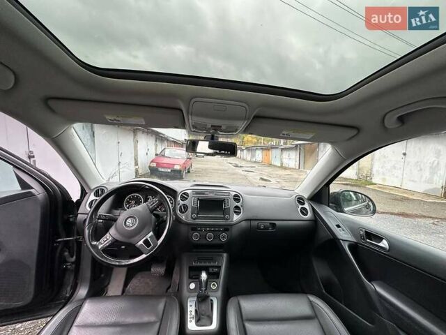 Черный Фольксваген Тигуан, объемом двигателя 1.98 л и пробегом 215 тыс. км за 12778 $, фото 11 на Automoto.ua