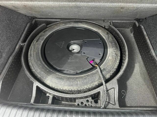 Чорний Фольксваген Тігуан, об'ємом двигуна 2 л та пробігом 220 тис. км за 14000 $, фото 11 на Automoto.ua