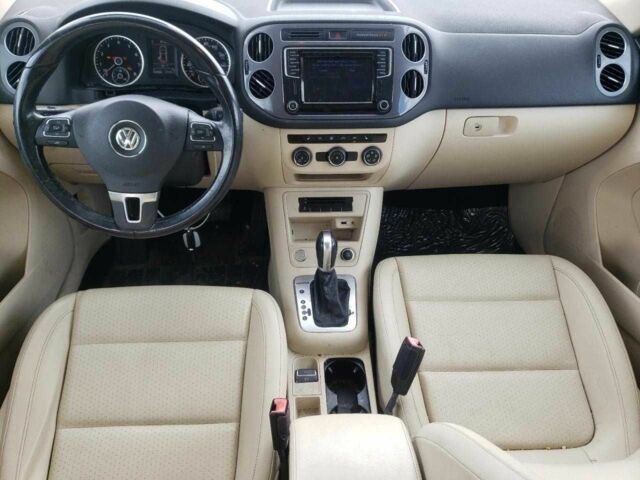 Чорний Фольксваген Тігуан, об'ємом двигуна 2 л та пробігом 64 тис. км за 1200 $, фото 7 на Automoto.ua