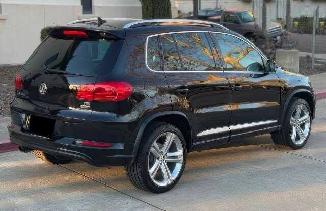 Черный Фольксваген Тигуан, объемом двигателя 2 л и пробегом 112 тыс. км за 7800 $, фото 4 на Automoto.ua