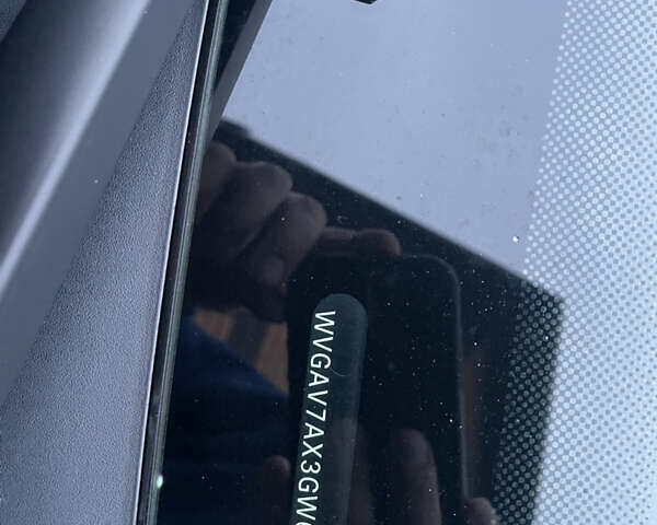 Черный Фольксваген Тигуан, объемом двигателя 2 л и пробегом 166 тыс. км за 13990 $, фото 13 на Automoto.ua