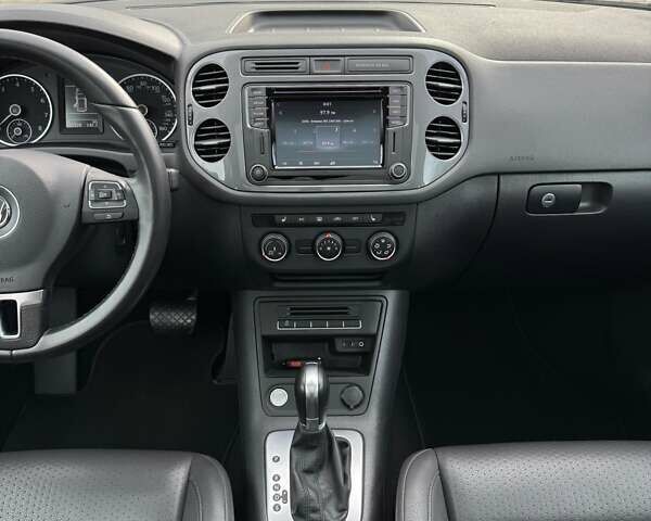 Черный Фольксваген Тигуан, объемом двигателя 1.98 л и пробегом 157 тыс. км за 13599 $, фото 25 на Automoto.ua