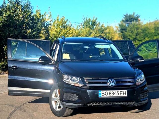 Чорний Фольксваген Тігуан, об'ємом двигуна 2 л та пробігом 139 тис. км за 13200 $, фото 1 на Automoto.ua