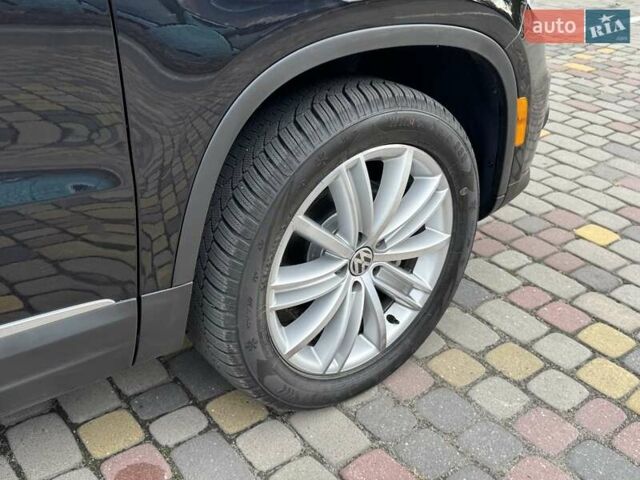 Черный Фольксваген Тигуан, объемом двигателя 1.98 л и пробегом 157 тыс. км за 13599 $, фото 65 на Automoto.ua