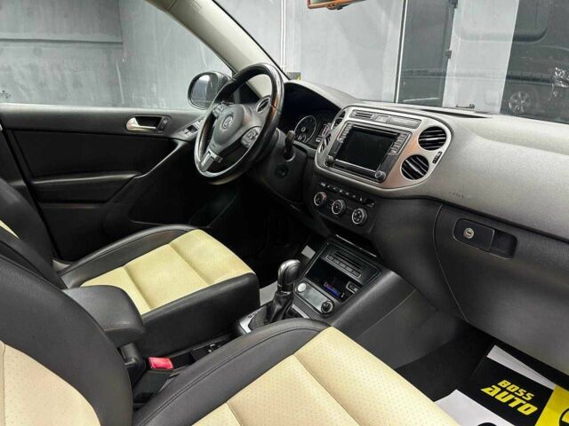 Чорний Фольксваген Тігуан, об'ємом двигуна 2 л та пробігом 133 тис. км за 14400 $, фото 15 на Automoto.ua