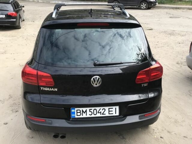 Черный Фольксваген Тигуан, объемом двигателя 2 л и пробегом 131 тыс. км за 14000 $, фото 4 на Automoto.ua
