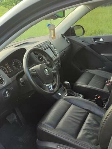 Черный Фольксваген Тигуан, объемом двигателя 2 л и пробегом 110 тыс. км за 13900 $, фото 11 на Automoto.ua