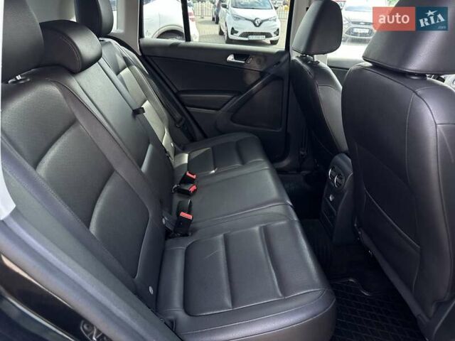 Черный Фольксваген Тигуан, объемом двигателя 1.98 л и пробегом 152 тыс. км за 13800 $, фото 18 на Automoto.ua