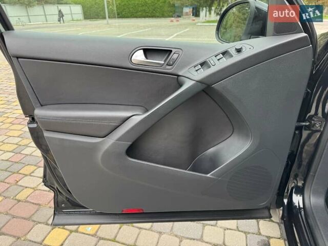 Черный Фольксваген Тигуан, объемом двигателя 1.98 л и пробегом 157 тыс. км за 13599 $, фото 40 на Automoto.ua