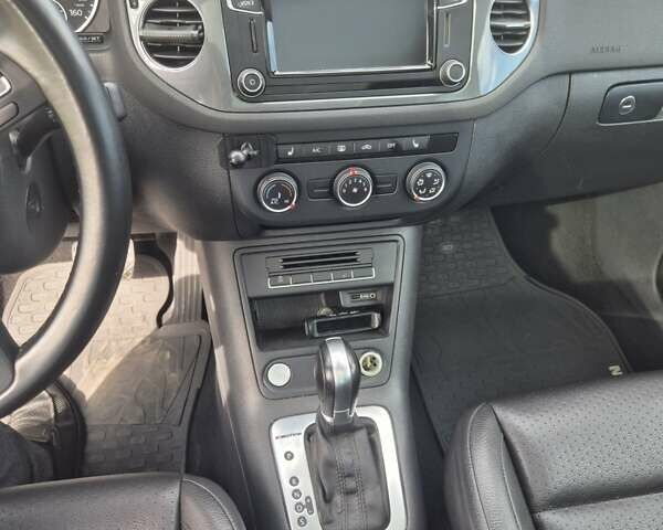 Чорний Фольксваген Тігуан, об'ємом двигуна 1.98 л та пробігом 190 тис. км за 13400 $, фото 10 на Automoto.ua