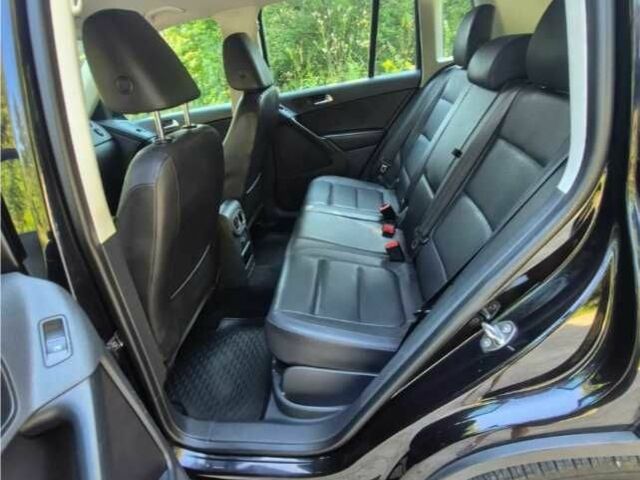 Черный Фольксваген Тигуан, объемом двигателя 2 л и пробегом 156 тыс. км за 8200 $, фото 10 на Automoto.ua