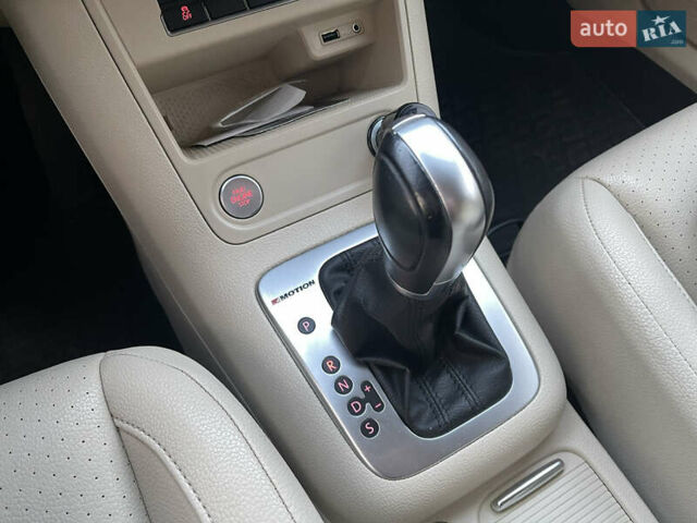 Черный Фольксваген Тигуан, объемом двигателя 1.98 л и пробегом 120 тыс. км за 12999 $, фото 13 на Automoto.ua