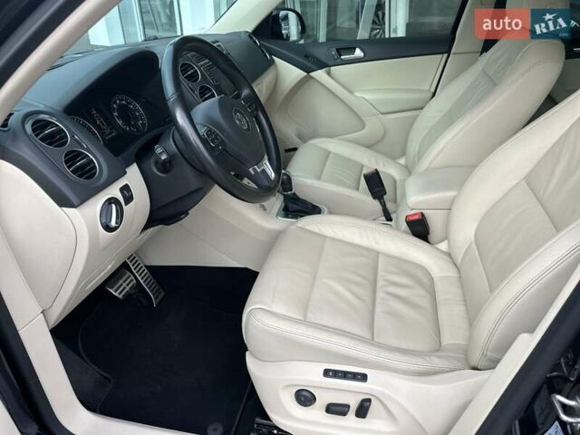 Чорний Фольксваген Тігуан, об'ємом двигуна 1.98 л та пробігом 155 тис. км за 14999 $, фото 21 на Automoto.ua
