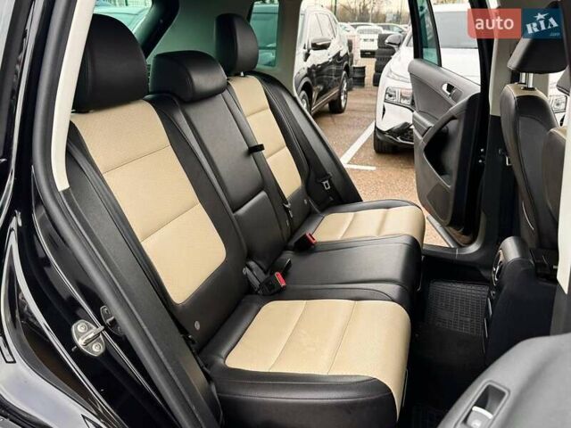 Чорний Фольксваген Тігуан, об'ємом двигуна 1.98 л та пробігом 125 тис. км за 13500 $, фото 22 на Automoto.ua