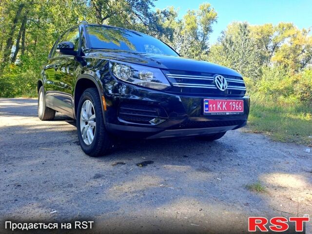 Черный Фольксваген Тигуан, объемом двигателя 2 л и пробегом 182 тыс. км за 14000 $, фото 3 на Automoto.ua